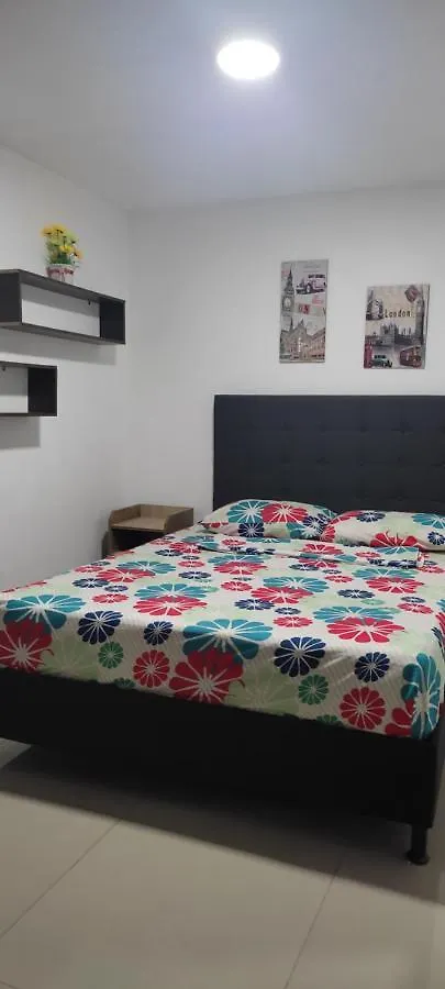 Apartamento Con Balcon Laureles Estadio Apartamento Medellín Colombia